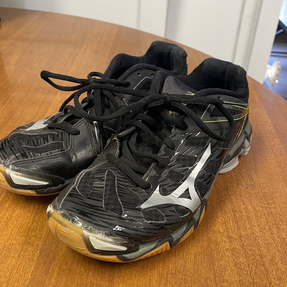 Womens Mizuno Volleyball Shoe